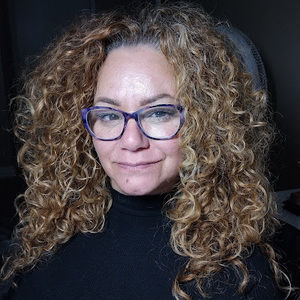 Meet your Posher, Geannette